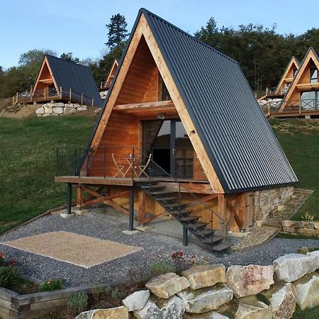 O Tipi Lodge Saint-Christo-en-Jarez Exterior photo