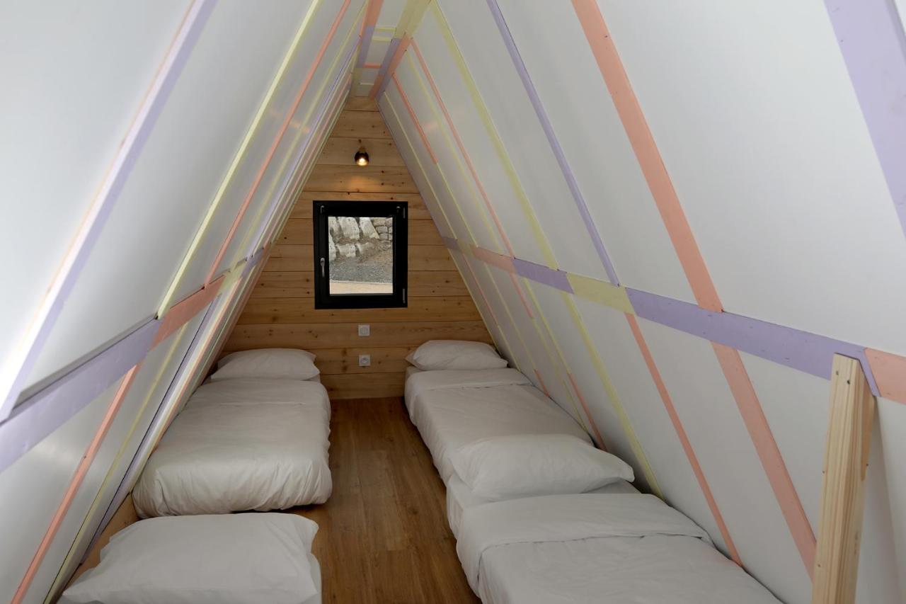 O Tipi Lodge Saint-Christo-en-Jarez Exterior photo