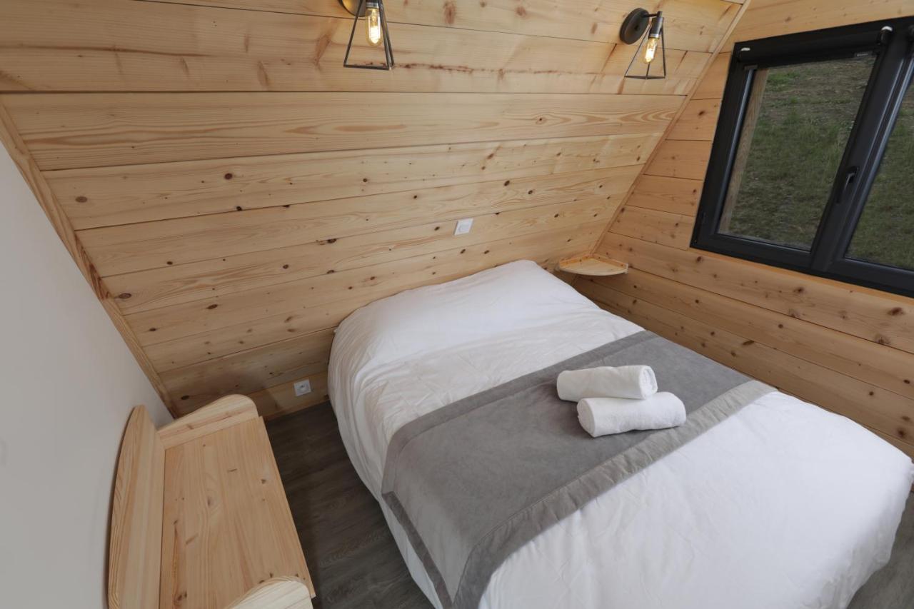 O Tipi Lodge Saint-Christo-en-Jarez Exterior photo